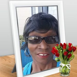 Meet your Posher, Pamela